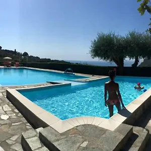  Ferienhaus Mombrino